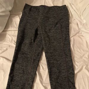 Old Navy Active leggings.